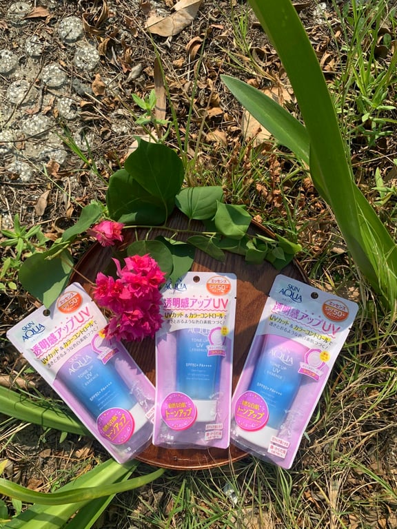 𝐊𝐞𝐦 𝐜𝐡𝐨̂́𝐧𝐠 𝐧𝐚̆́𝐧𝐠 𝐒𝐊𝐈𝐍 𝐀𝐐𝐔𝐀