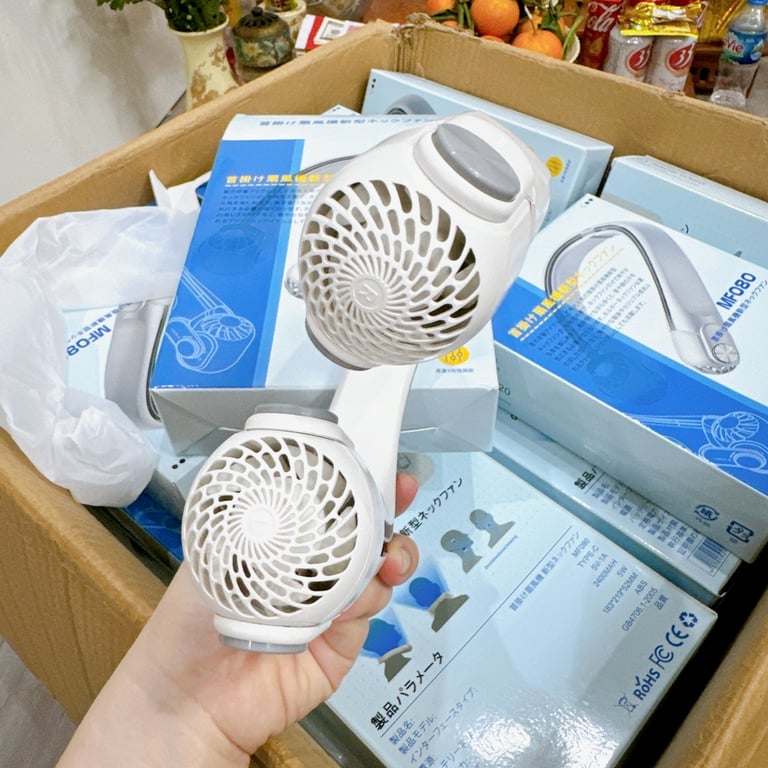 Quạt đeo cổ, máy làm mát cổ Công nghệ mới Nhật Bản