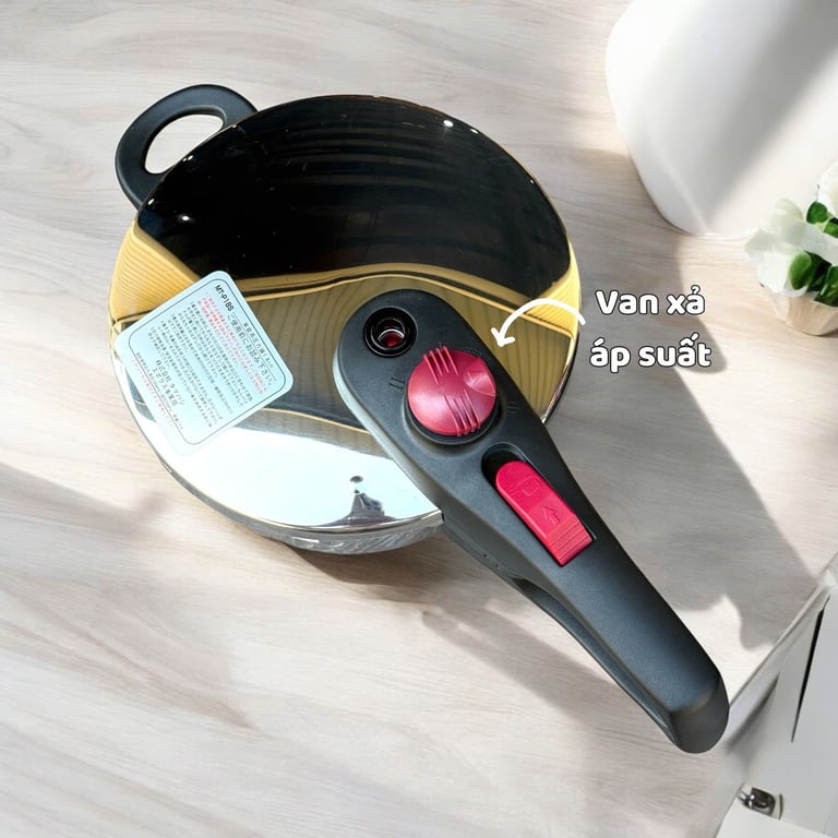 Nồi áp suất mini 2 chế độ nấu thông minh Tamahaship Nhật Bản 2.5L