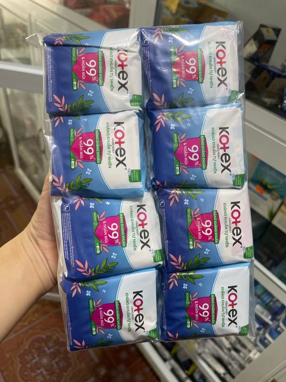 Kotex hằng ngày 8m lốc /8gói