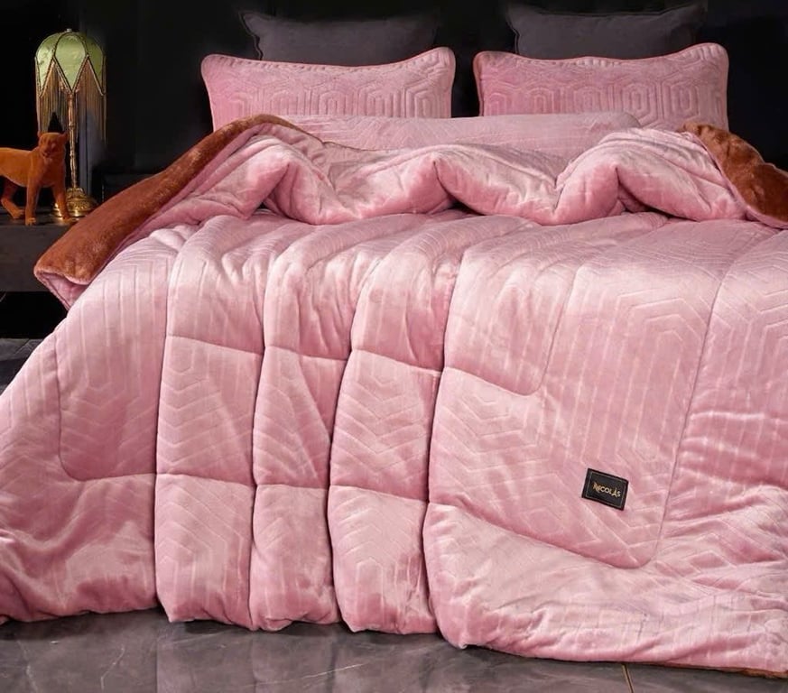 CHĂN LÔNG CỪU NICOLAS KATARIA