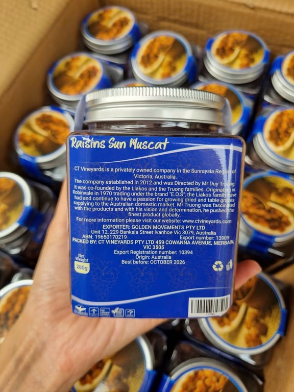NHO KHÔ ÚC RAISINS SUN MUSCAT lọ thuỷ tinh 280g