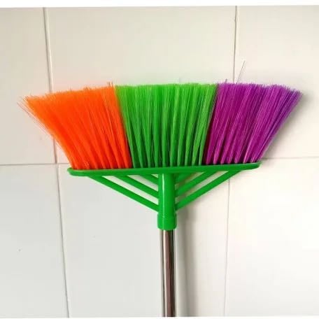 Chổi nhựa quét nước