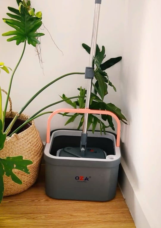 Cây lau nhà OZA009 – tự vắt, tự tách nước bẩn