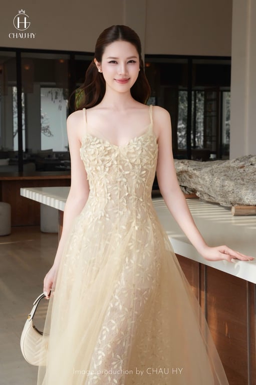 Đầm voan lá dài ( size s )