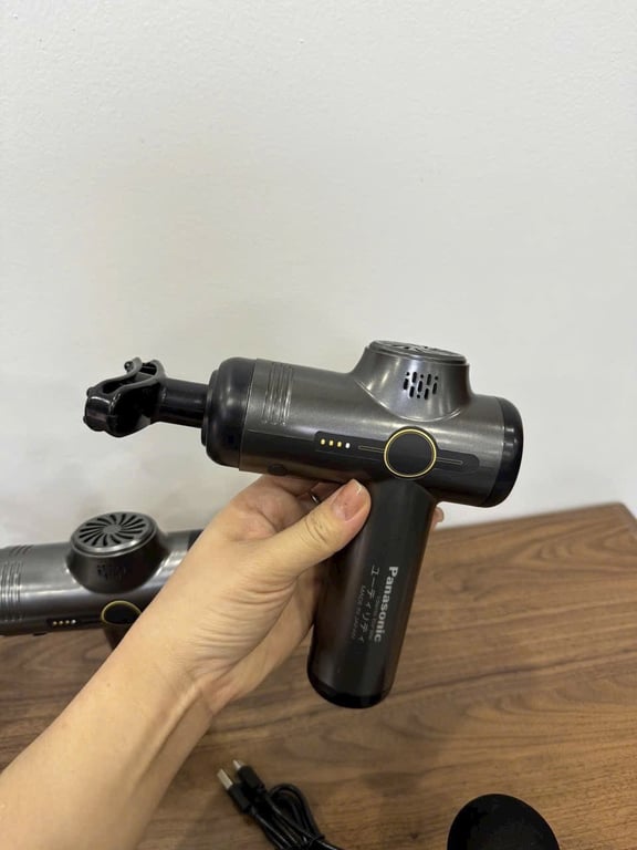 máy massage cầm tay xuất Nhật Panasonic !