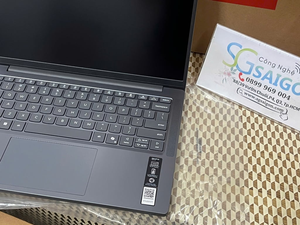 Máy tính xách tay Lenovo IdeaPad Slim 3 14IRH10, i5-13420H, 16GB, 512GB SSD, Intel UHD Graphics, 14" WUXGA, 3C 60Wh, ac+BT, W11H 64, Xám (Luna Grey), 2Y WTY_83K00008VN