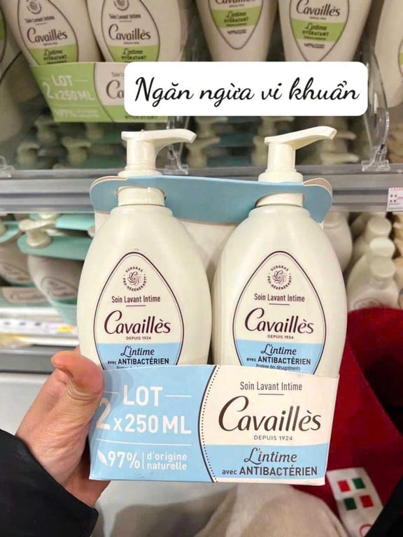 Dung dịch vệ sinh Cavailles Pháp 250ml