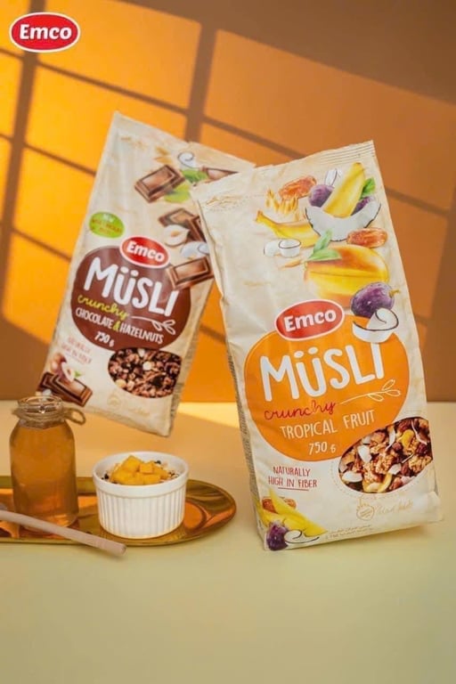 Ngũ cốc Emco MusLi của Đức siêu ngon cỡ to khổng lồ 750g