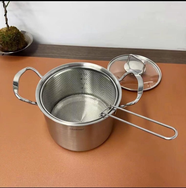 Nồi thành cao kèm giỏ lọc dầu cán dài 18cm C445