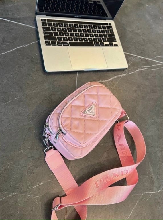 Túi đeo chéo Prada new vải dù ô trám 3 ngăn