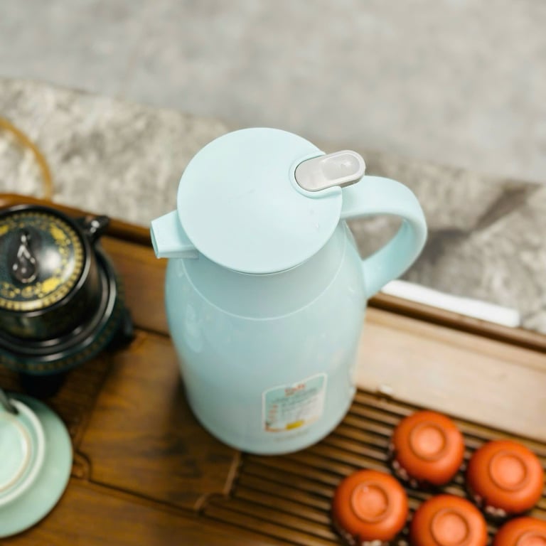 Phích giữ nhiệt Unie UKW06 1.6L