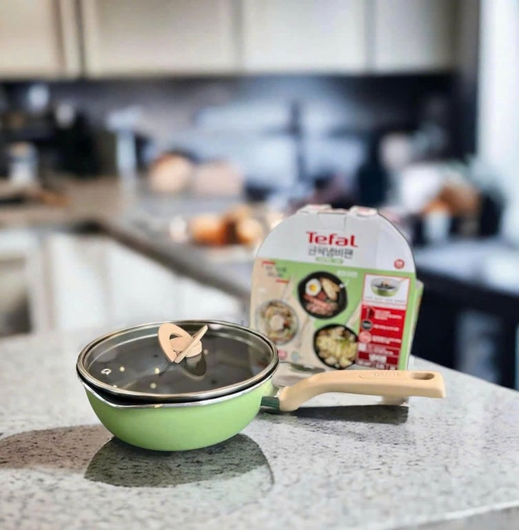 Chảo rán sâu lòng Tefal size 22 và 24cm có nắp