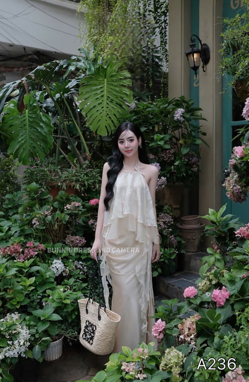 A236- Set yếm lụa tua rua
