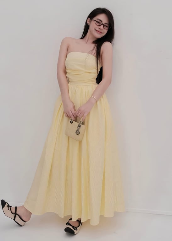 Váy vàng dài cúp ngực - DT237