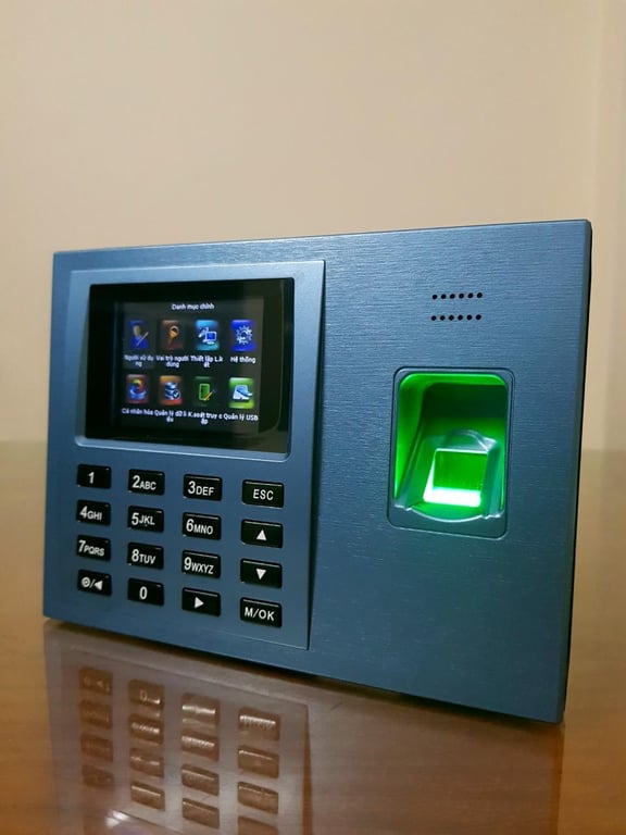 Máy Chấm Công Vân Tay Ronald Jack 9300 Pro