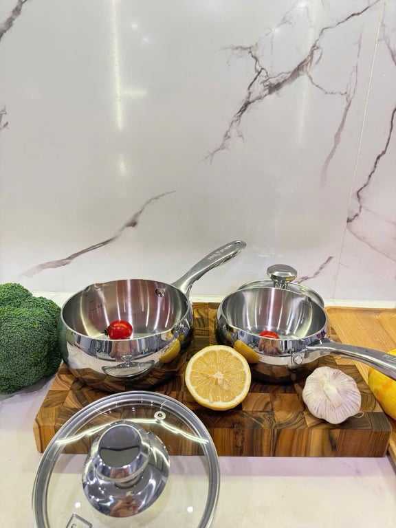 QUÁNH FIVESTAR đúc liền nguyên khối 12CM VÀ 14CM DÁNG QUẢ TÁO