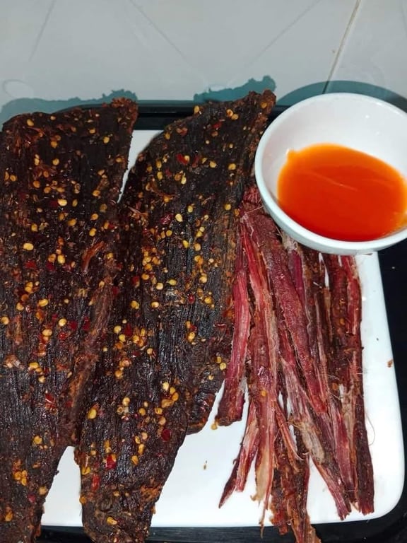 Trâu bò gác bếp nhà làm