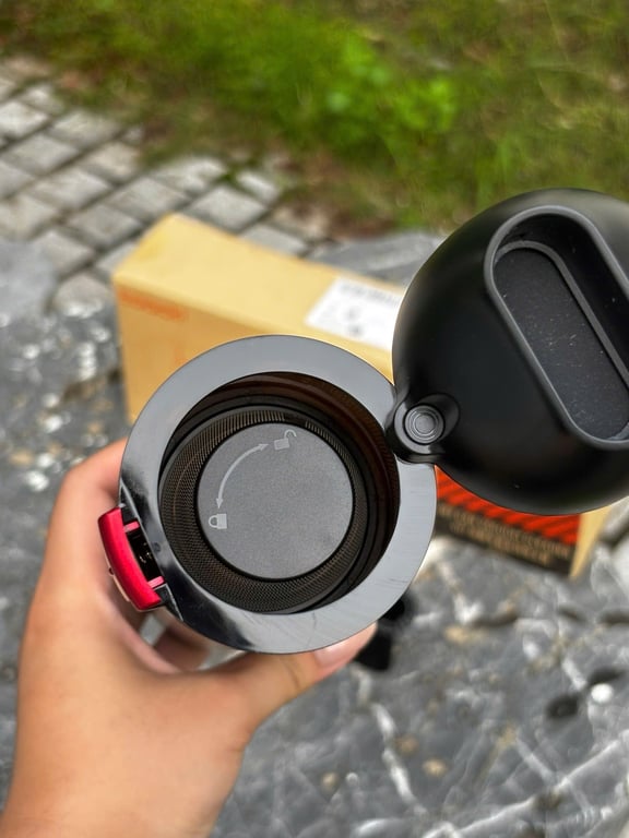 MÁY HÚT BỤI CẦM TAY TOOCKI V07