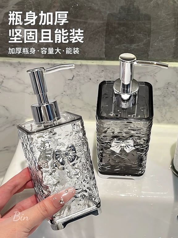 Chai Đựng Xà Phòng Rửa Tay Và Sữa Tắm Cao Cấp