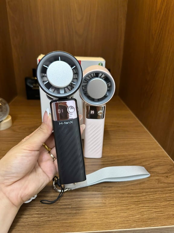 Quạt cầm tay tích điện H-Fanx Eisbar Germany – 199 tốc độ gió