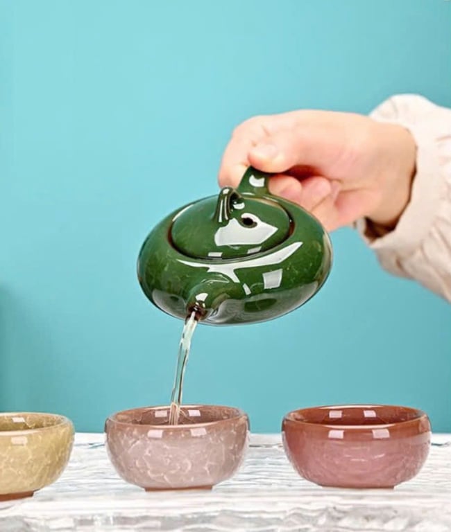 Bộ trà sứ men rạn cao cấp ( 1 ấm+ 4 chén) - GHA200