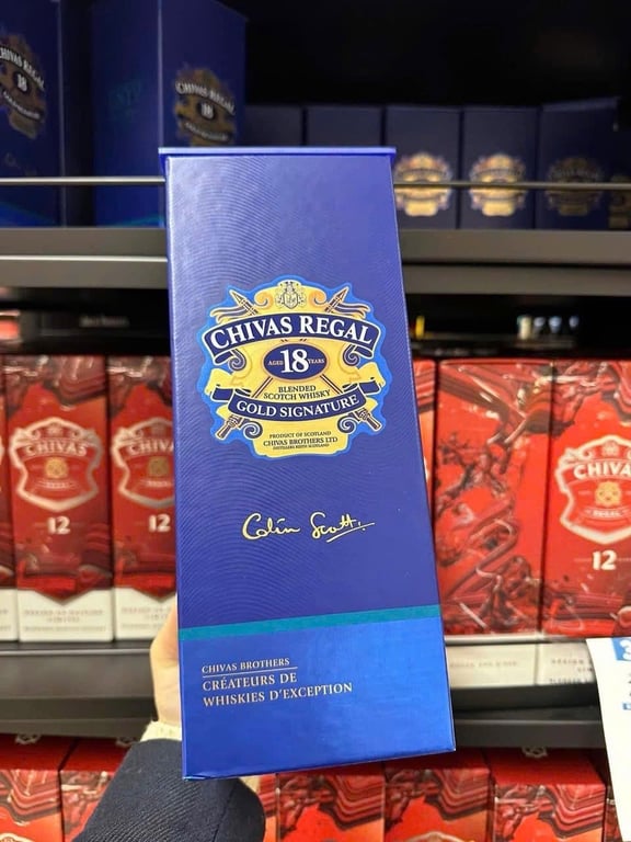 Rượu Chivas Regal 18 Year Old 700ml