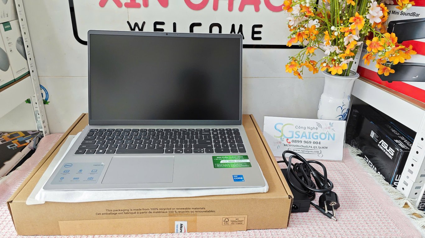 Laptop Dell Inspiron 15 3530 (N3530-i5U085W11BLU) (i5-1335U/ 8GB/ 512GB/ Onboard/ Windows 11 + Office)