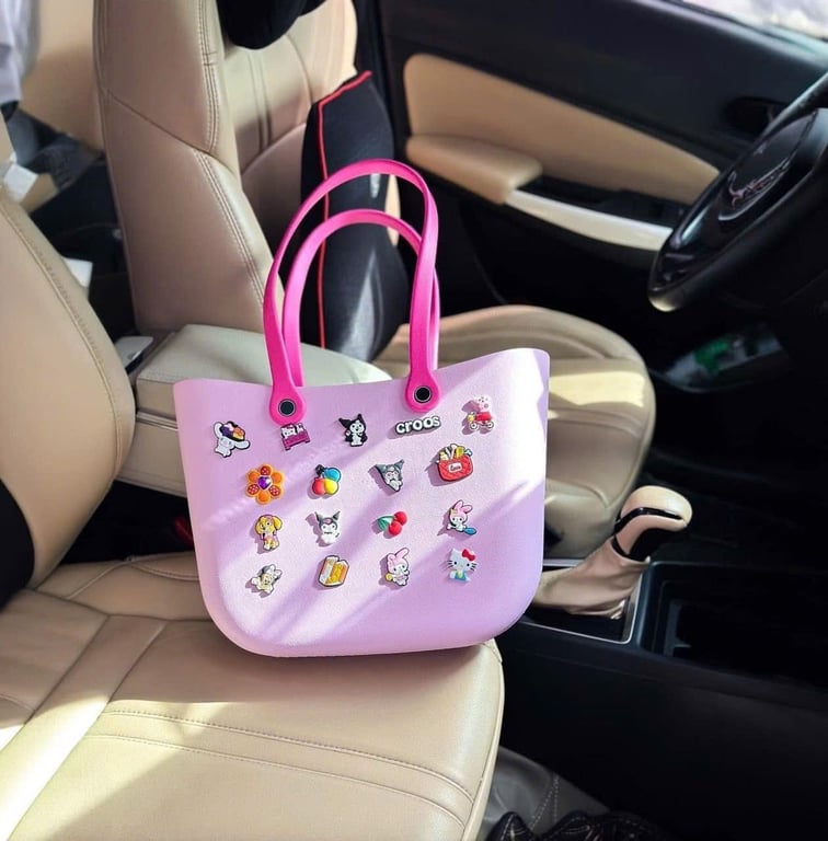 𝐓𝐮́𝐢 𝐧𝐡𝐮̛̣𝐚 𝐜𝐫𝐨𝐬𝐬