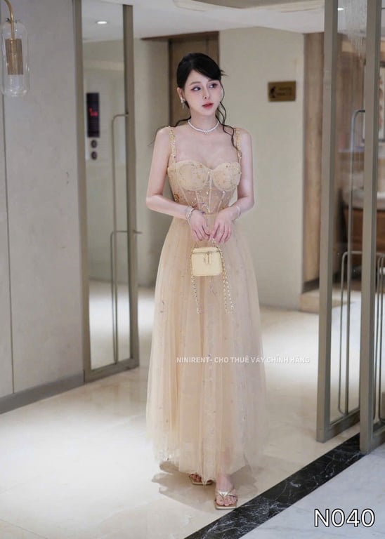 N040- váy dài cúp ngực đính hạt