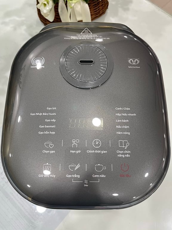 NỒI CƠM ĐIỆN CAO TẦN TEFAL - RK818A68,