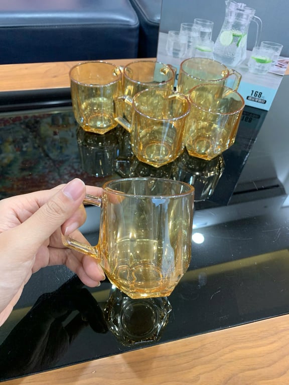 Set 7 món bình cốc thuỷ tinh kim cương hổ phách (6 cốc +1 bình)