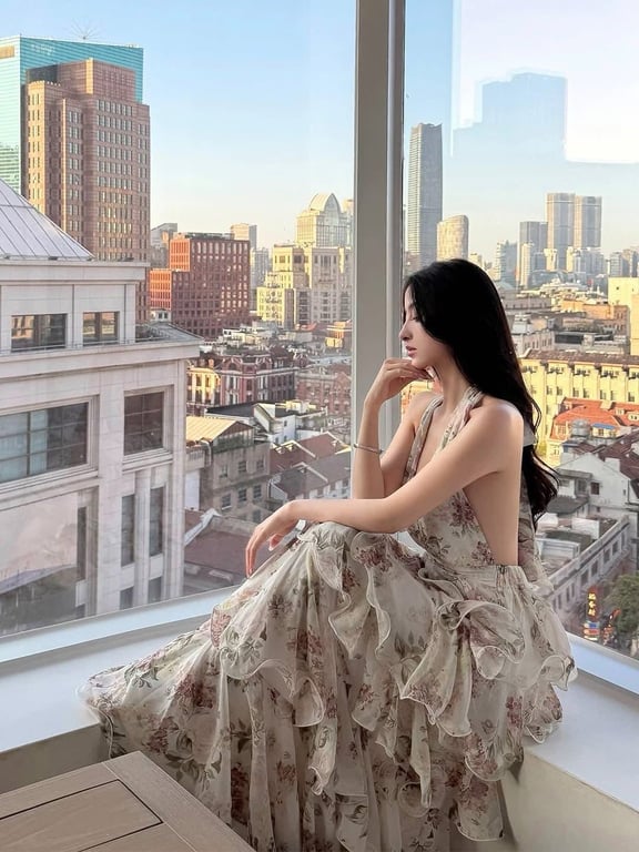 Maxi cổ yếm dài hoa tầng - DT257