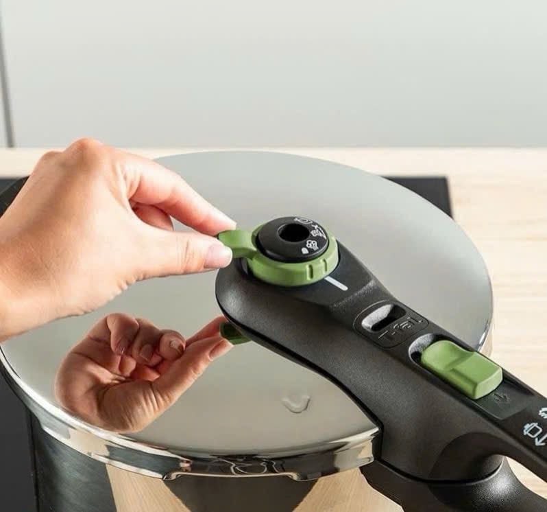 NỒI ÁP SUẤT CƠ INOX TEFAL SECURE 5 NEO 6L