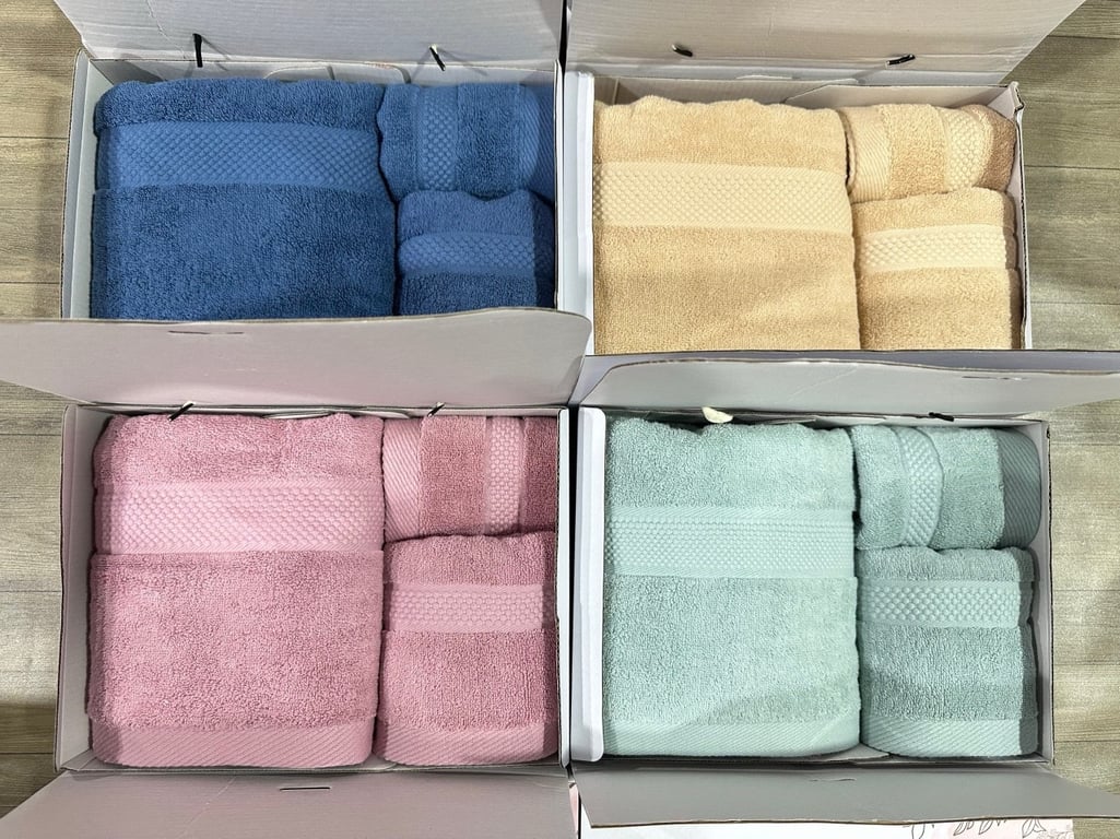 Bộ 3 khăn cao cấp Premium Towel kèm túi đựng có quai xách