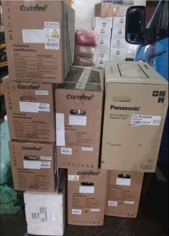Bộ Máy lạnh Comfee 1hp inverter CFS-10VGDF/10VGDC