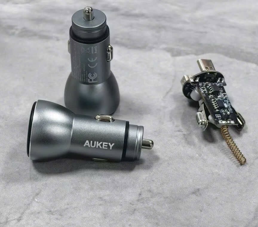 TẨU SẠC NHANH 48W CHO XE HƠI – AUKEY CC-Y48