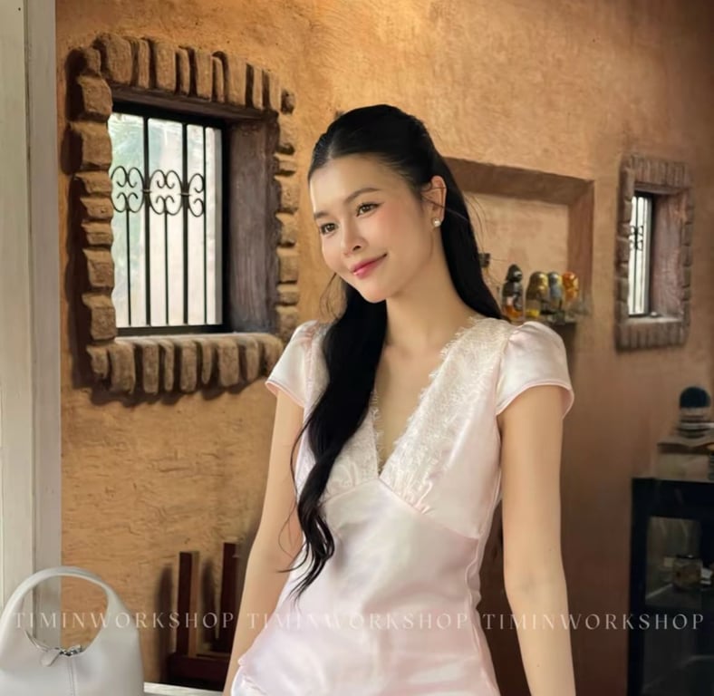 Full set chân váy lụa hồng nhạt