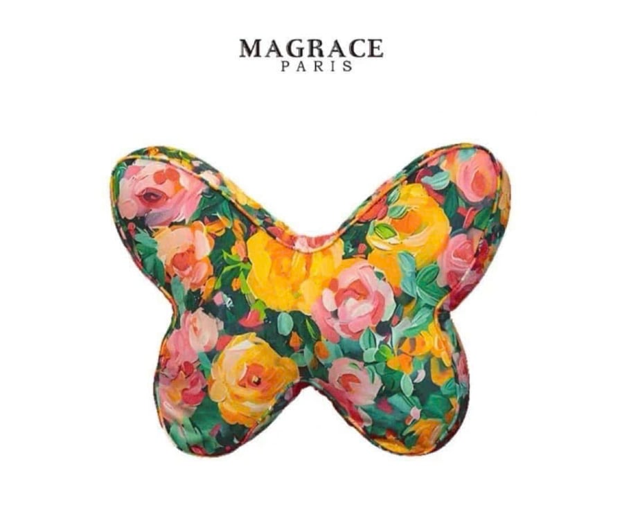 🦋 𝐆Ố𝐈 𝐓Ự𝐀 𝐁𝐔𝐓𝐓𝐄𝐑𝐅𝐋𝐘 𝐌𝐀𝐆𝐑𝐀𝐂𝐄 𝐏𝐀𝐑𝐈𝐒