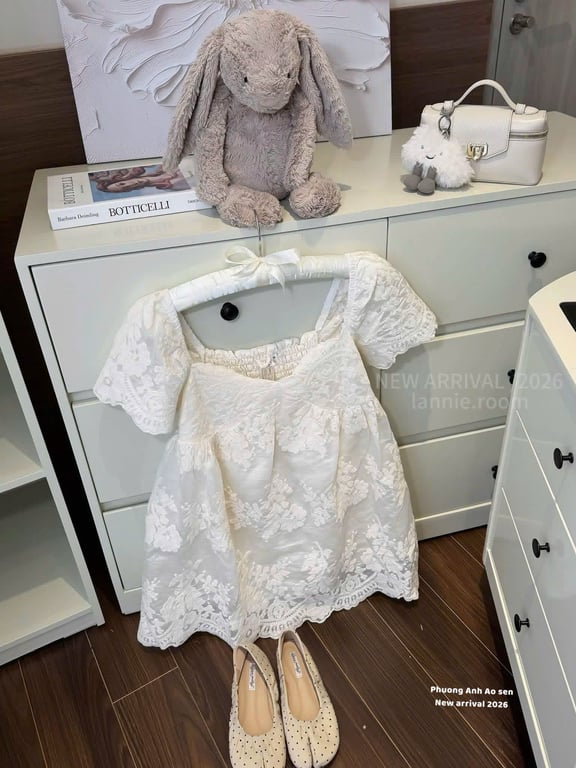 Váy babydoll kem - sz M