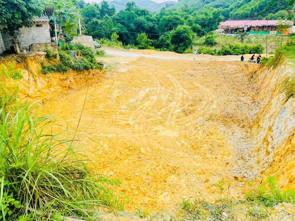 360m2 có 300m đất ở tại xã Bảo Hiệu, Yên Thuỷ, Hoà Bình