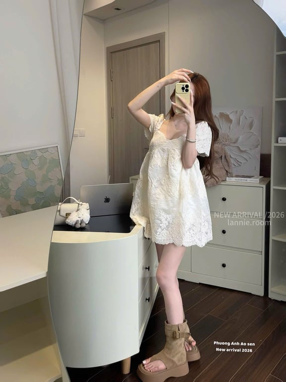 Váy babydoll kem - sz M