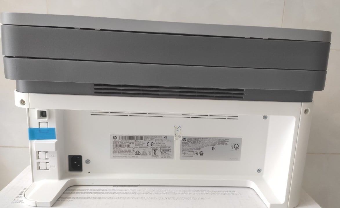 Máy In Laser Trắng Đen Đa Năng HP LaserJet 135w MFP Wi-Fi (4ZB83A)