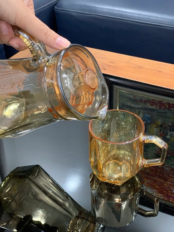 Set 7 món bình cốc thuỷ tinh kim cương hổ phách (6 cốc +1 bình)