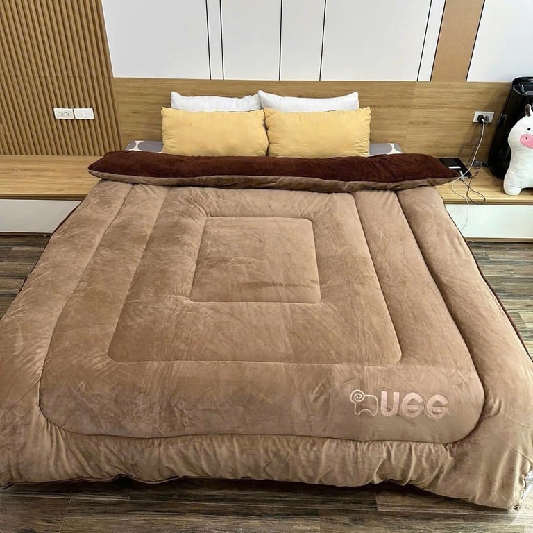 CHĂN LÔNG CỪU UGG MẪU MỚI CHÀO ĐÔNG