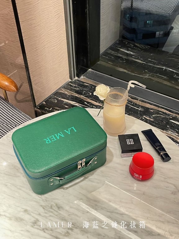 Hộp đựng đồ trang điểm Gift__LAMER siuuu đỉnh