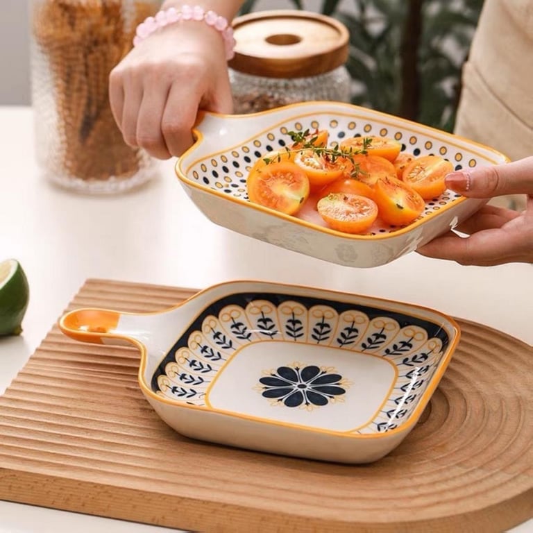 Set 4 đĩa hoạ tiết retro sang chảnh