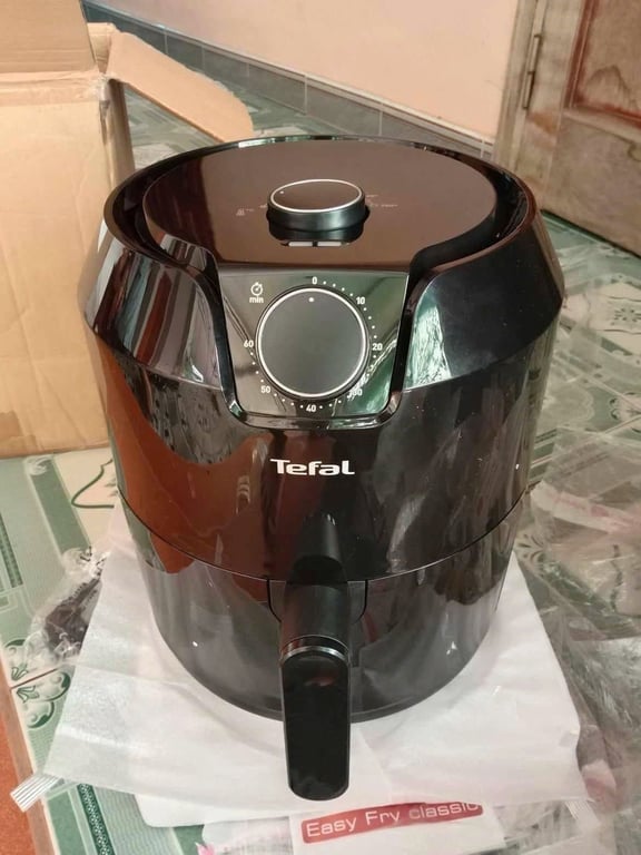 Nồi chiên không dầu Tefal EY201815 dung tích 4.2 lít