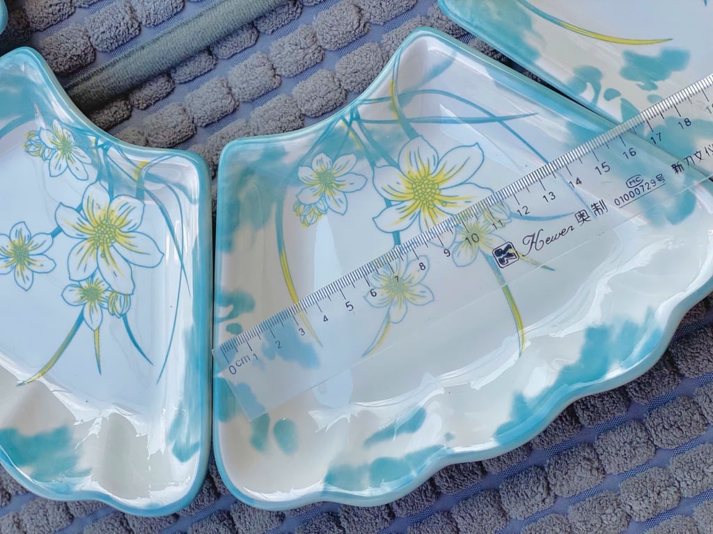 Bộ bát đĩa hoa mặt trời hoa văn xanh thanh thiên