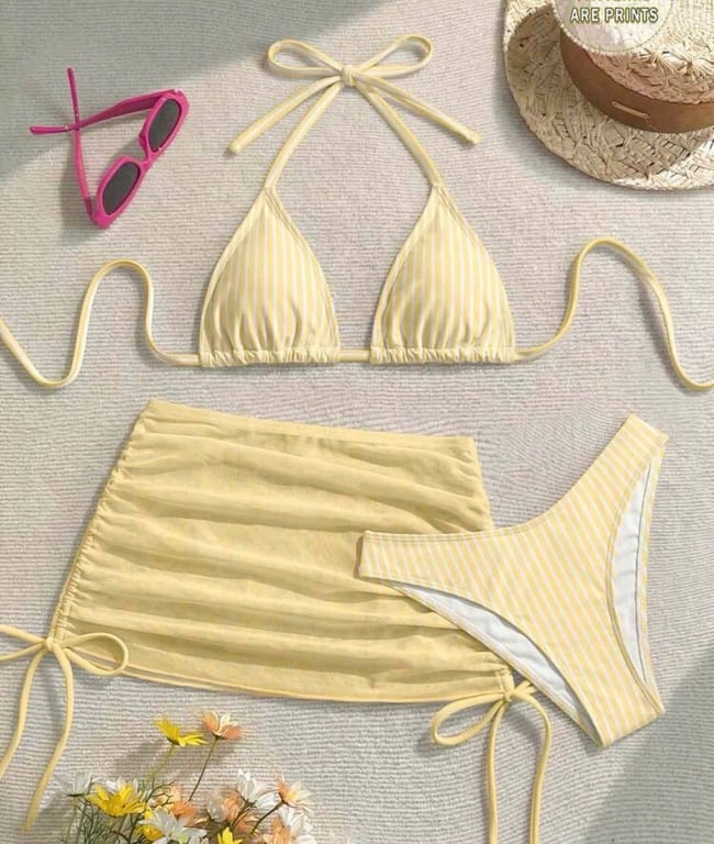 Set bikini vàng